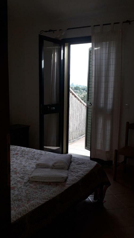 Agriturismo La Tuva Villa Padru Luaran gambar